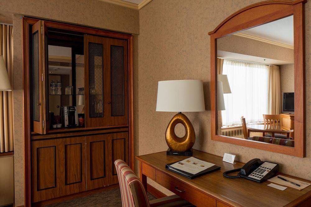 The Hotel Captain Cook Anchorage Buitenkant foto